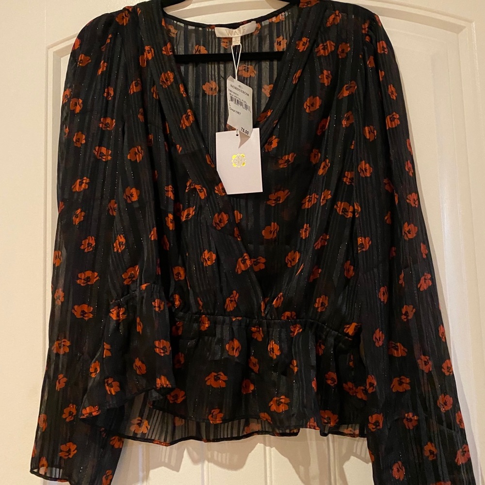 Nordstrom Wayf black floral blouse! NWT! Size L